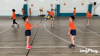 详解棒球规则中的“手套尺寸标准”防止通过特殊装备获取不当利益